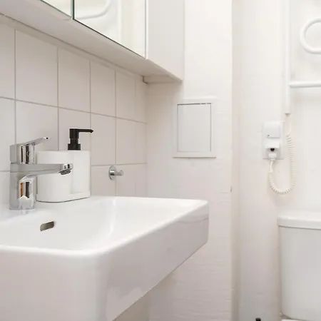 Apartment Air 318